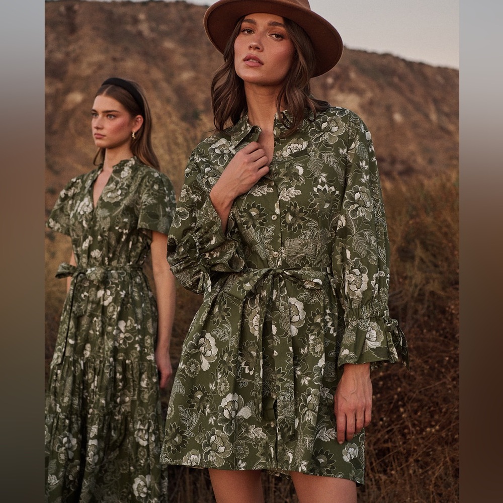 Sugarlips Hazleton Floral Emelia Button Up Mini Dress